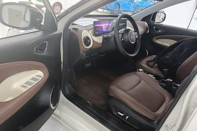 Used Wuling Bingo 2023 333 km Lingxi Connected+ Version Driver Seat