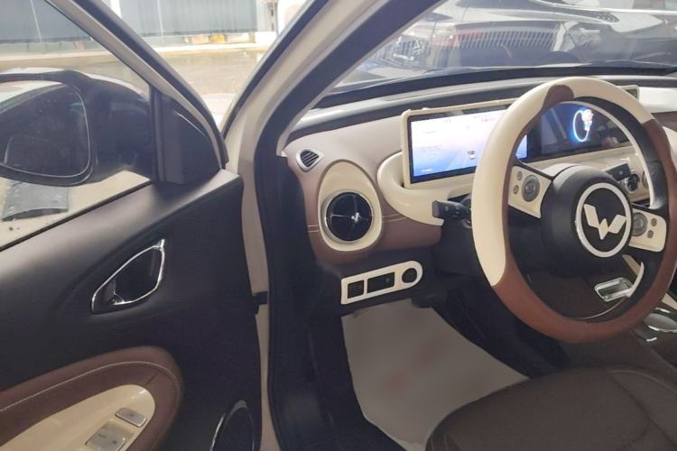Used Wuling Bingo 2023 410 km Lingxi Deluxe Edition Driver Seat