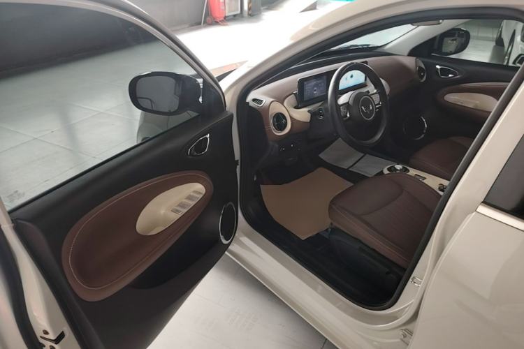 Used Wuling Bingo 2023 333 km Enjoyment Version Driver Seat