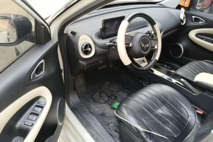 Used Wuling Bingo 2023 203km Light Edition Driver Seat