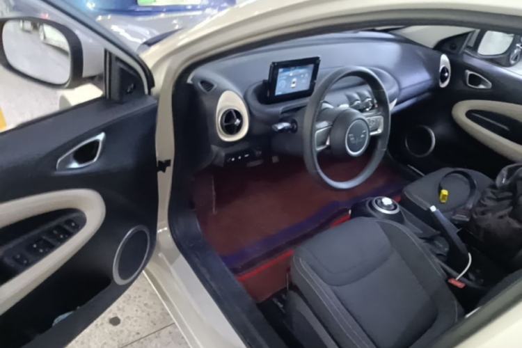 Used Wuling Bingo 2023 203km Light Edition Driver Seat