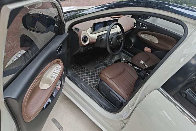 Used Wuling Bingo 2023 333km Enjoy+ Version Driver Seat