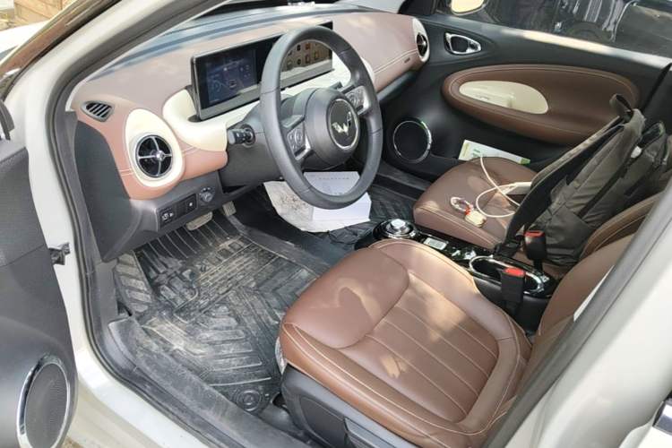 Used Wuling Bingo 2023 333 km Enjoyment Version Driver Seat