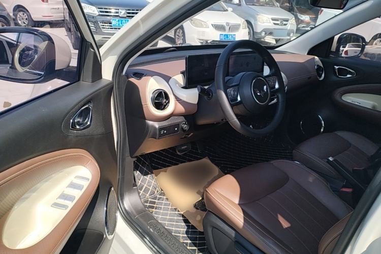 Used Wuling Bingo 2023 203km Comfort Edition Driver Seat