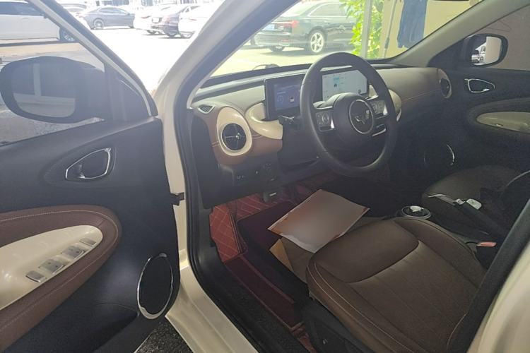 Used Wuling Bingo 2023 203km Comfort Edition Driver Seat