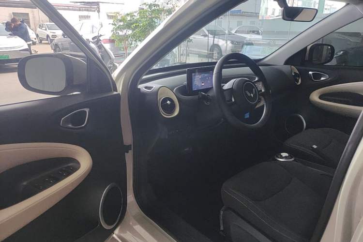 Used Wuling Bingo 2023 203km Light Edition Driver Seat