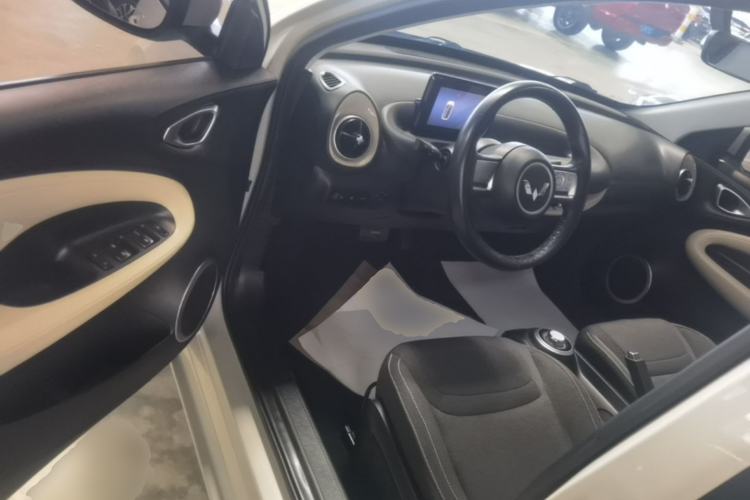 Used Wuling Bingo 2023 203km Light Edition Driver Seat
