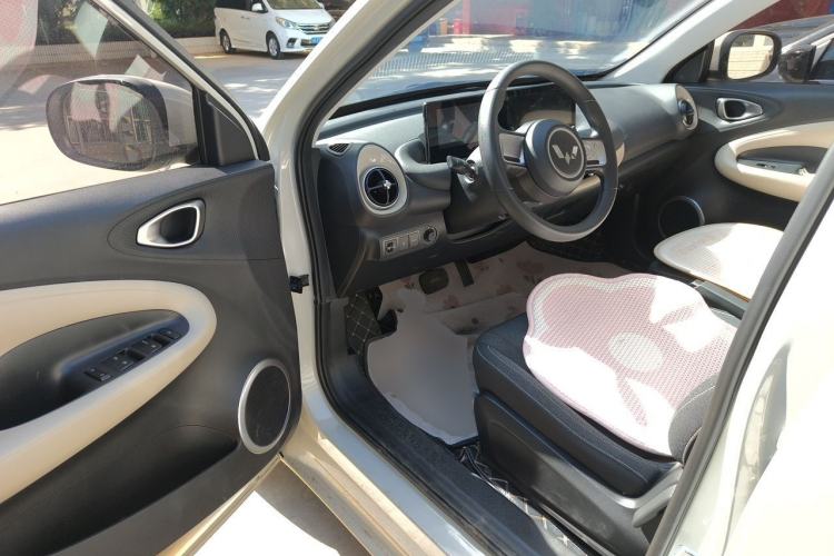Used Wuling Bingo 2023 203km Light Edition Driver Seat