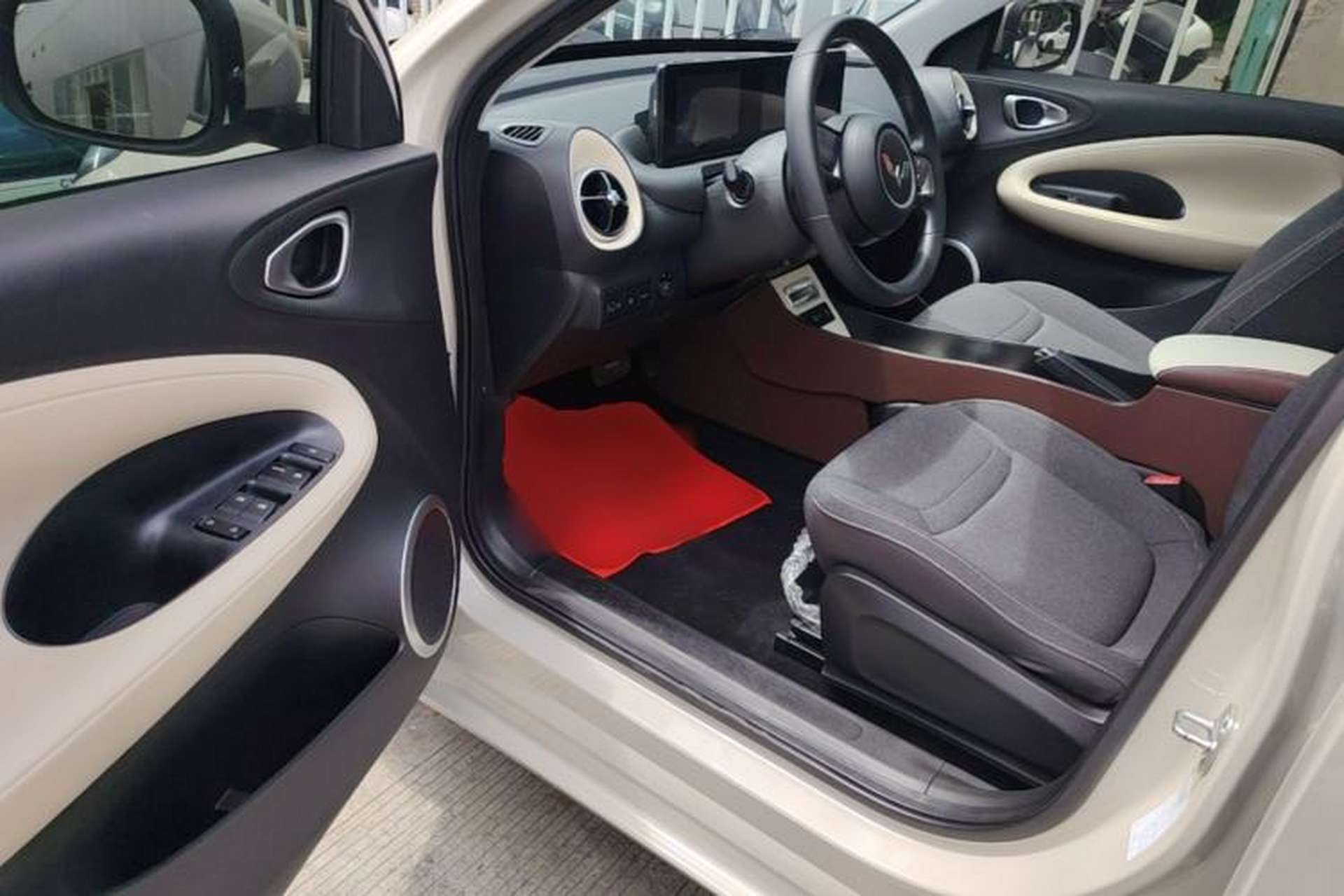 Used Wuling Bingo 2023 333 km Fast-Share Version Driver Seat