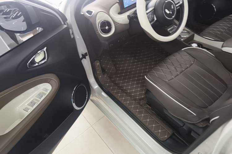 Used Wuling Bingo 2023 333 km Enjoyment Version Driver Seat