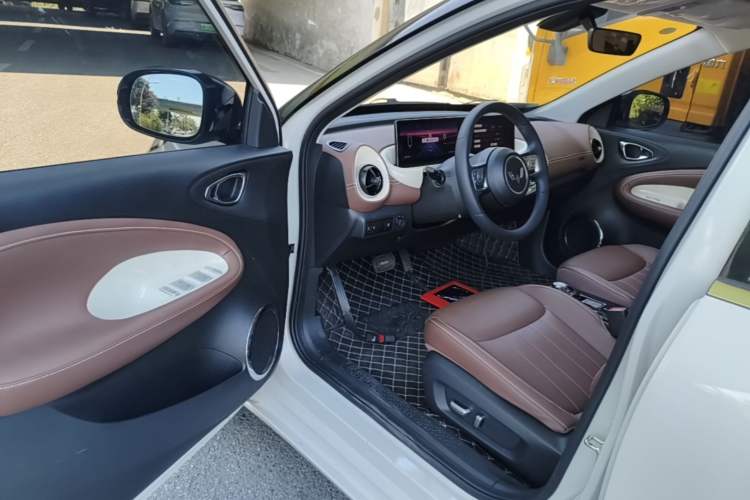 Used Wuling Bingo 2023 333 km Lingxi Connected+ Version Driver Seat