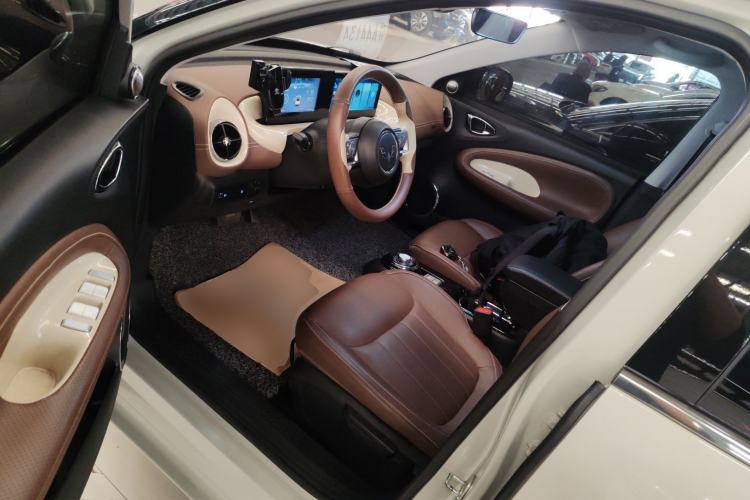 Used Wuling Bingo 2023 333 km Enjoyment Version Driver Seat