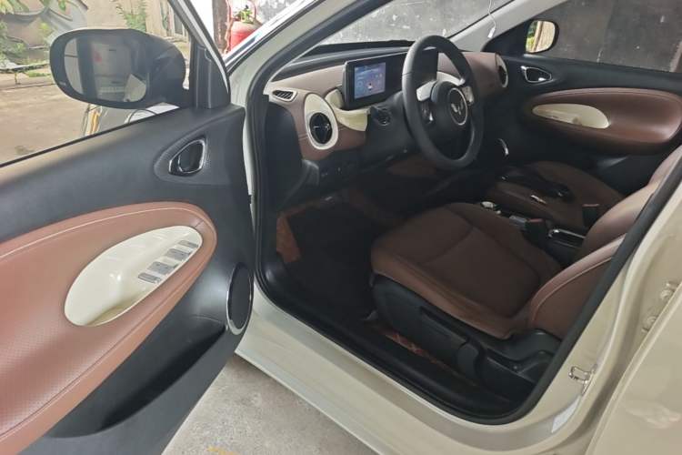 Used Wuling Bingo 2023 333 km Fast-Share Version Driver Seat