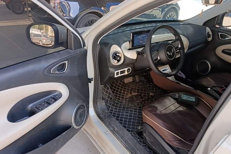 Used Wuling Bingo 2023 203km Light Edition Driver Seat