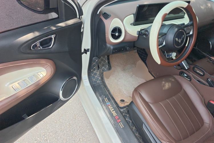 Used Wuling Bingo 2023 203km Comfort Edition Driver Seat