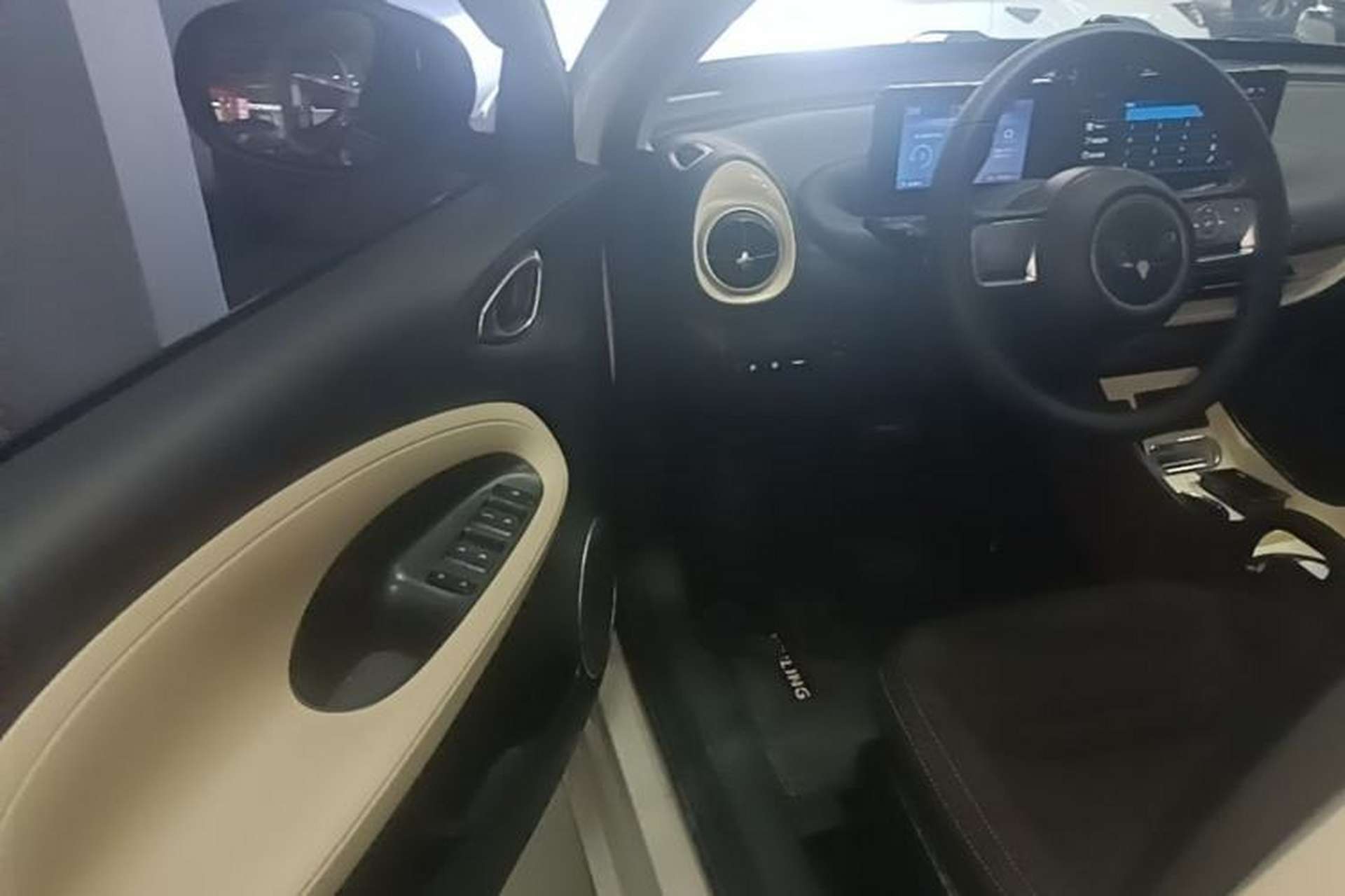 Used Wuling Bingo 2023 333 km Fast-Share Version Driver Seat