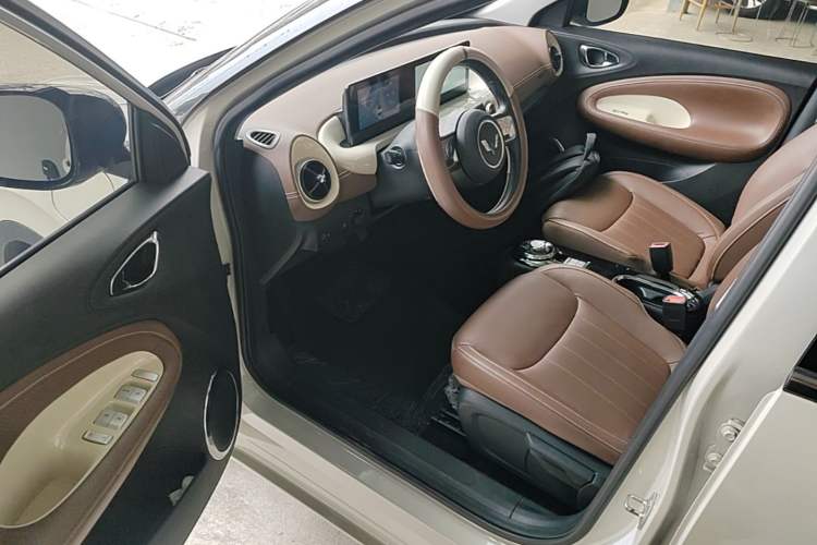 Used Wuling Bingo 2023 333km Enjoy+ Version Driver Seat