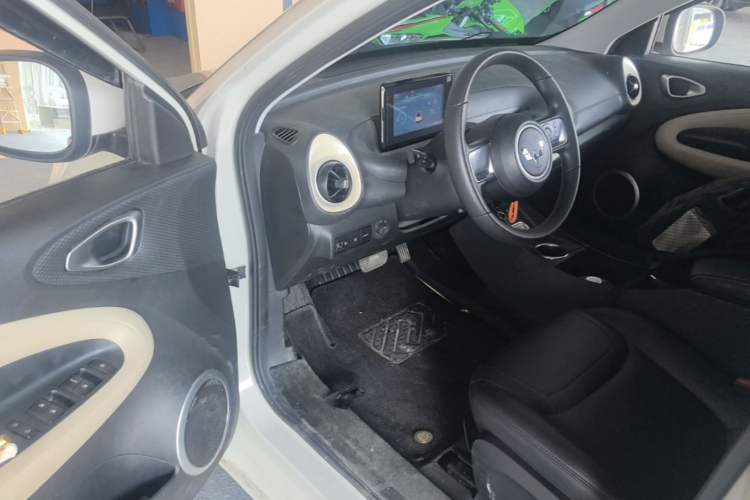 Used Wuling Bingo 2023 203km Comfort Edition Driver Seat