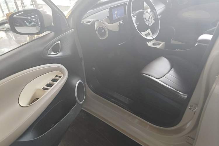 Used Wuling Bingo 2023 203km Light Edition Driver Seat