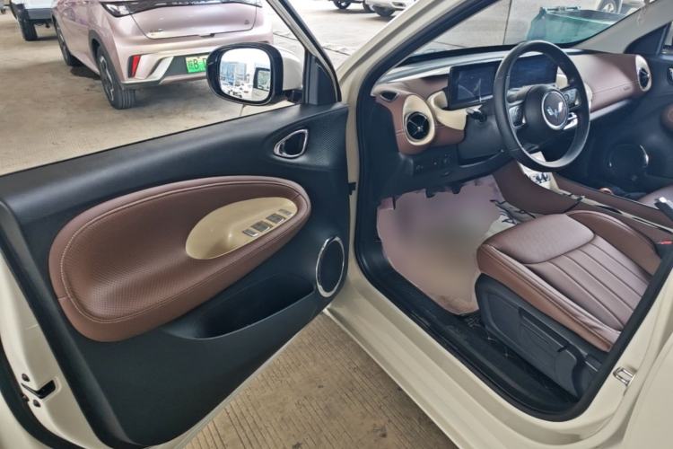 Used Wuling Bingo 2023 203km Light Edition Driver Seat