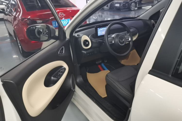 Used Wuling Bingo 2023 203km Light Edition Driver Seat