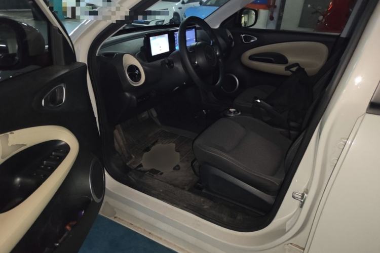 Used Wuling Bingo 2023 333 km Fast-Share Version Driver Seat