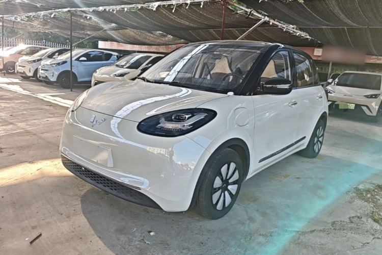 Used Wuling Bingo 2023 333 km Enjoyment Version Guazi used car, China used car export, Used car for sale, Used Wuling cars, Cheapest cars for sale, Electric vehicle, New energy car