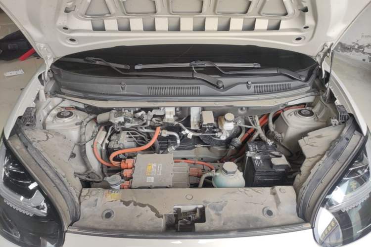 Used Wuling Bingo 2023 333 km Enjoyment Version Engine Bay