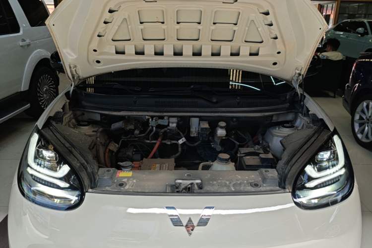 Used Wuling Bingo 2023 410 km Lingxi Deluxe Edition Engine Bay
