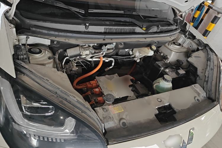 Used Wuling Bingo 2023 333 km Lingxi Connected+ Version Engine Bay
