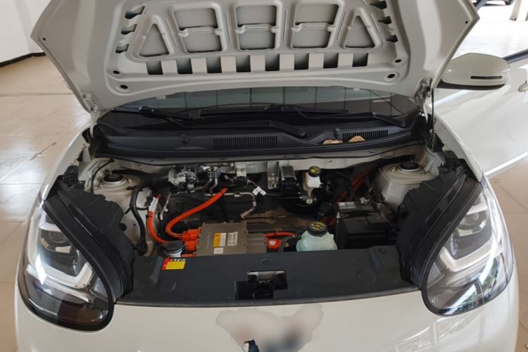 Used Wuling Bingo 2023 333 km Fast-Share Version Engine Bay