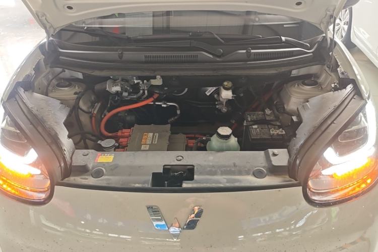 Used Wuling Bingo 2023 333 km Lingxi Connected+ Version Engine Bay