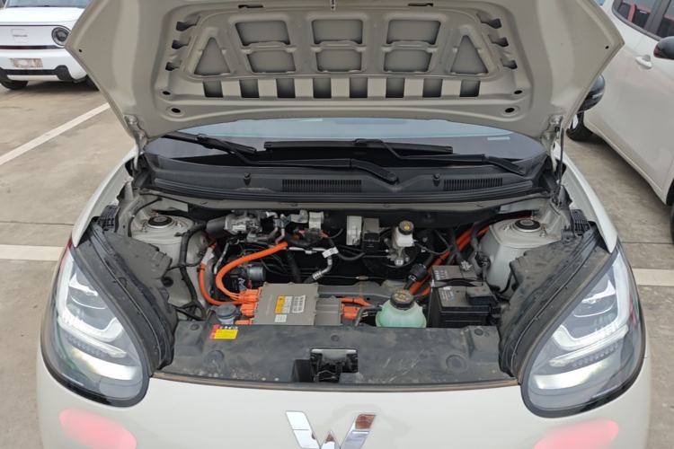 Used Wuling Bingo 2023 333 km Lingxi Connected Version Engine Bay