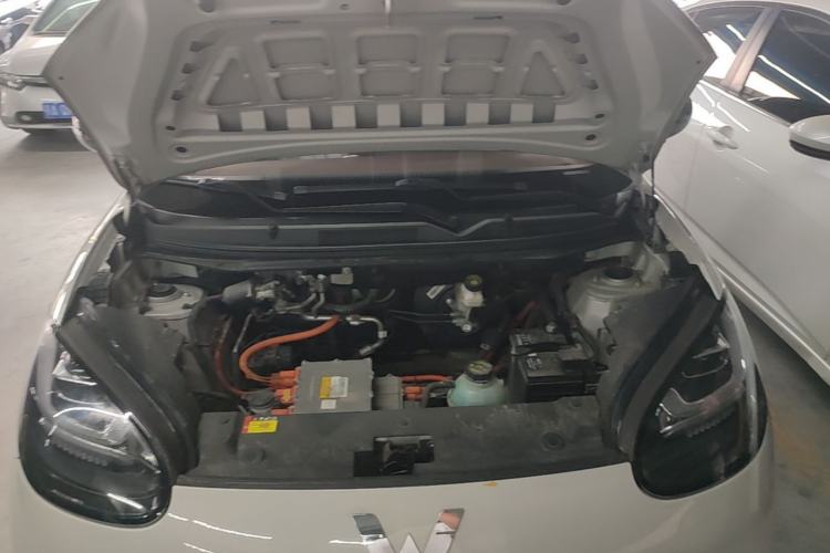 Used Wuling Bingo 2023 333 km Lingxi Connected Version Engine Bay