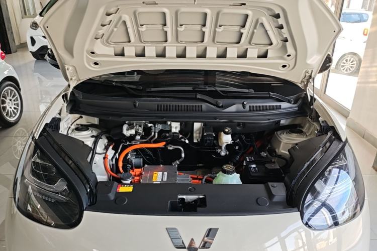 Used Wuling Bingo 2023 333 km Enjoyment Version Engine Bay