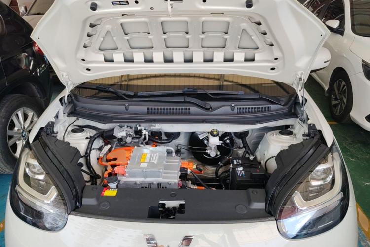 Used Wuling Bingo 2023 203km Light Edition Engine Bay
