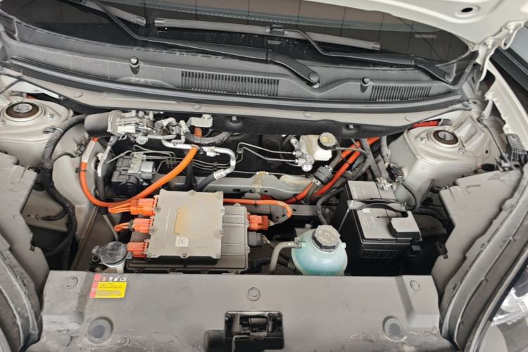 Used Wuling Bingo 2023 333 km Lingxi Connected Version Engine Bay