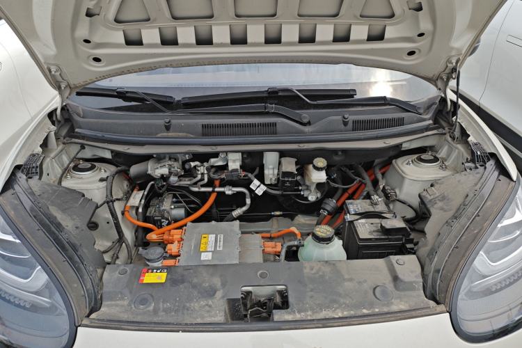 Used Wuling Bingo 2023 410 km Lingxi Deluxe Edition Engine Bay