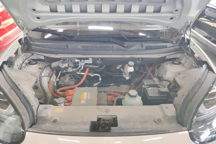 Used Wuling Bingo 2023 333 km Lingxi Connected+ Version Engine Bay
