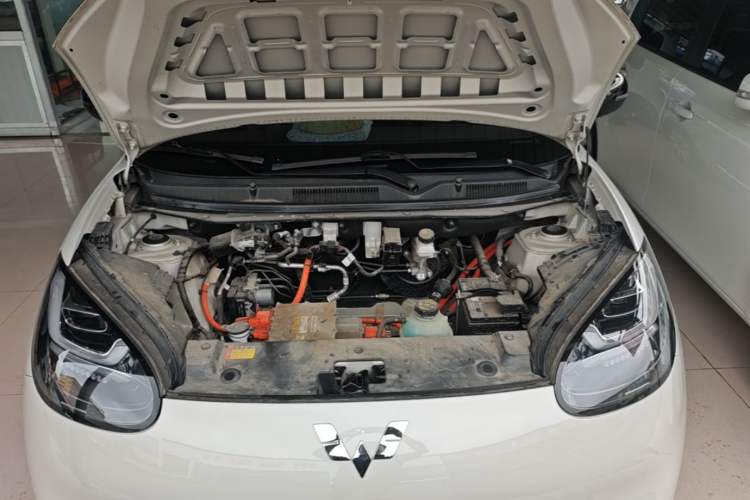 Used Wuling Bingo 2023 333 km Enjoyment Version Engine Bay
