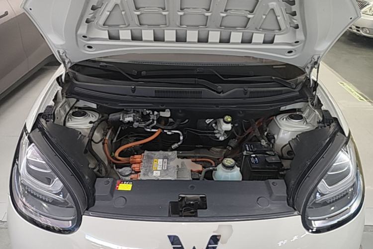 Used Wuling Bingo 2023 333 km Lingxi Connected Version Engine Bay