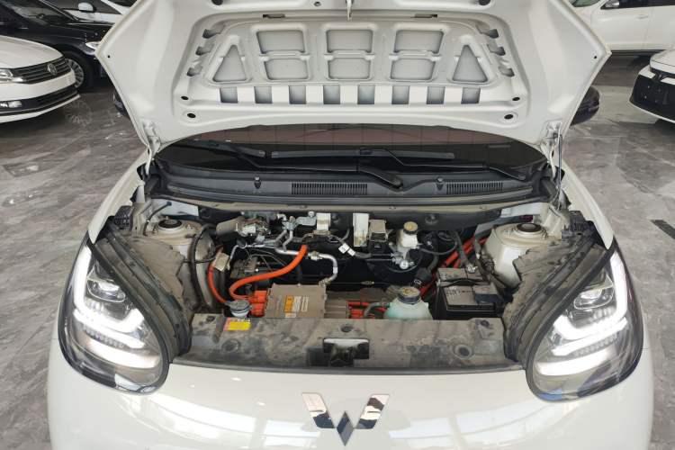 Used Wuling Bingo 2023 333 km Lingxi Connected+ Version Engine Bay