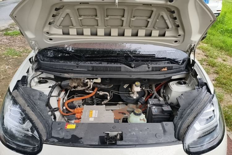 Used Wuling Bingo 2023 333 km Lingxi Connected+ Version Engine Bay