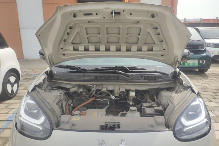 Used Wuling Bingo 2023 333 km Fast-Share Version Engine Bay