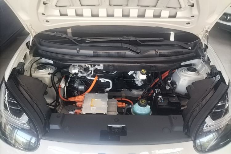 Used Wuling Bingo 2023 333 km Lingxi Connected+ Version Engine Bay