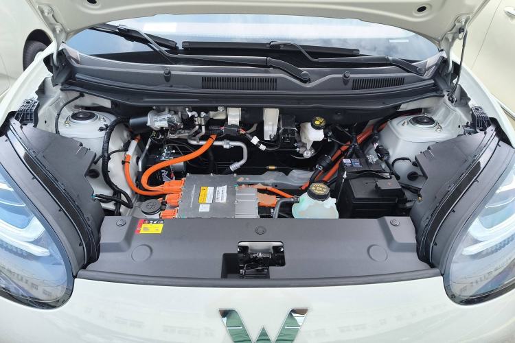 Used Wuling Bingo 2023 333 km Enjoyment Version Engine Bay