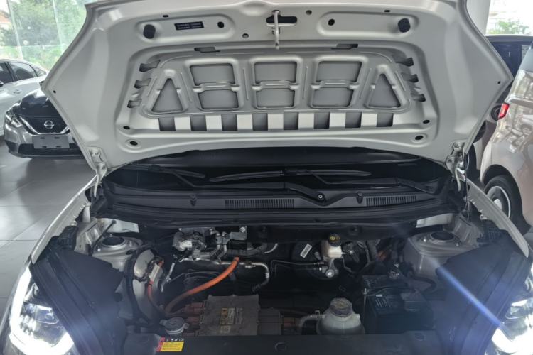 Used Wuling Bingo 2023 333 km Lingxi Connected Version Engine Bay