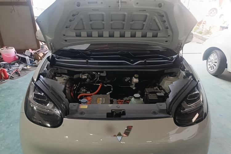 Used Wuling Bingo 2023 333 km Lingxi Connected Version Engine Bay