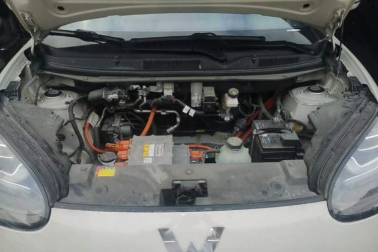 Used Wuling Bingo 2023 333 km Enjoyment Version Engine Bay
