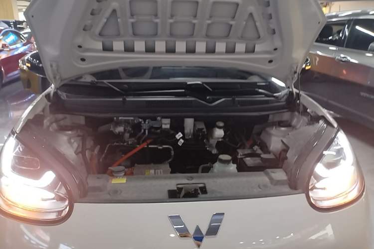 Used Wuling Bingo 2023 410 km Lingxi Deluxe Edition Engine Bay